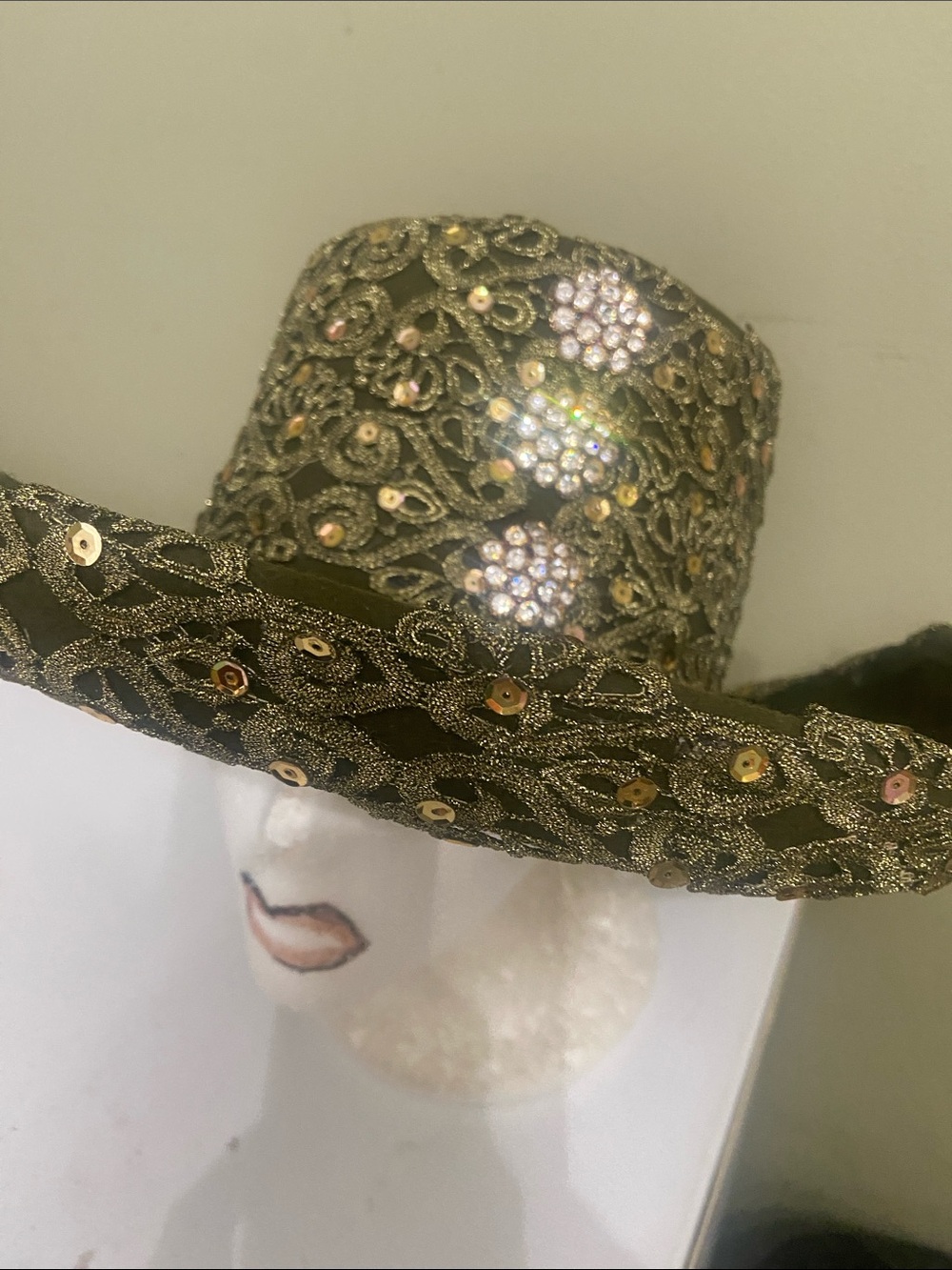 Gorgeous Vintage Dress Hat by Whittall & Shon